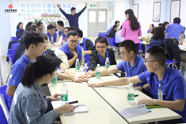 熱烈祝賀德永佳《企業(yè)內(nèi)訓(xùn)師培訓(xùn)TTT》研修課程成功舉辦！