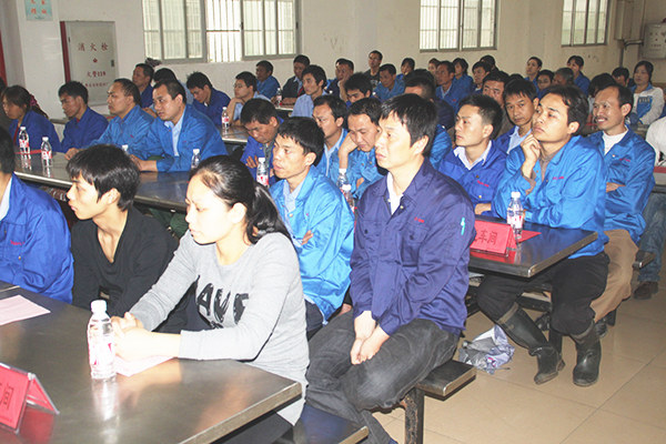2012年3月1日，潔麗管理升級動(dòng)員大會(huì)召開