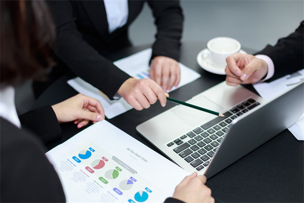 企業(yè)存在人力資源問題，是如何制約公司未來發(fā)展的？