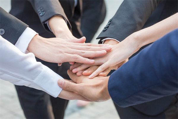 員工激勵(lì)策略：如何精準(zhǔn)匹配個(gè)人需求與企業(yè)目標(biāo)？