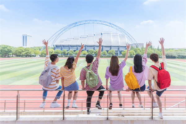 校園招聘嚴(yán)禁限定985和211高校，對制造業(yè)有哪些啟示？