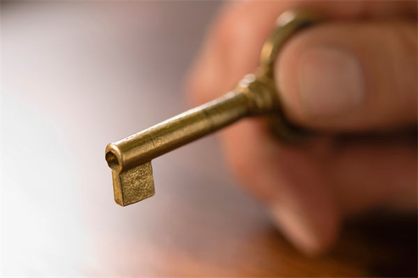 企業(yè)績效持續(xù)低迷，績效咨詢?nèi)绾沃崿F(xiàn)觸底反彈？