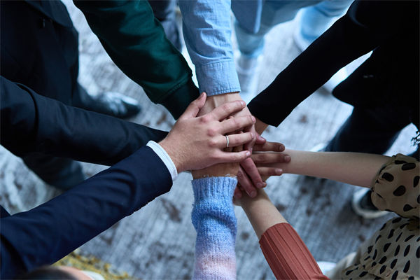 黑河小學迎來大批俄羅斯萌娃，企業(yè)文化管理怎么看？