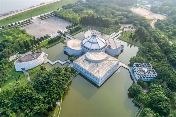 企業(yè)管理遇困想找?guī)褪?，東莞管理咨詢公司排名能指路嗎？